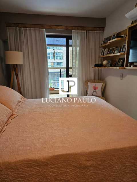 cf8d9fbf-590e-4ae6-942a-8f1efe - 16