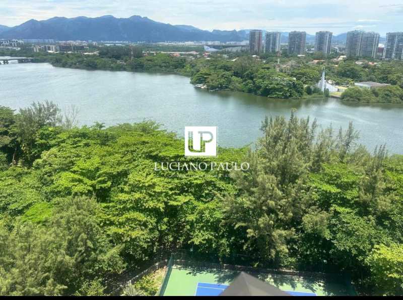 b7d526df-be72-44cc-bdc6-ed738a - 20