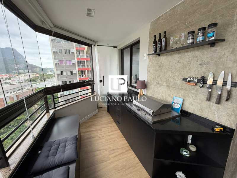 30dec552-7b26-497e-b44c-825812 - 1