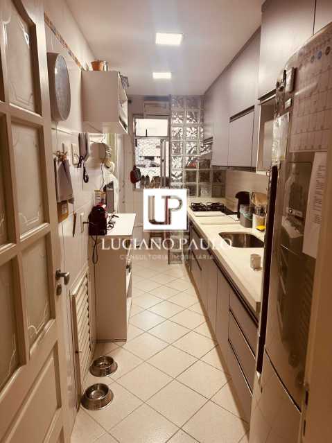 0a4d3af5-6fe9-4a65-82b5-851a44 - 29