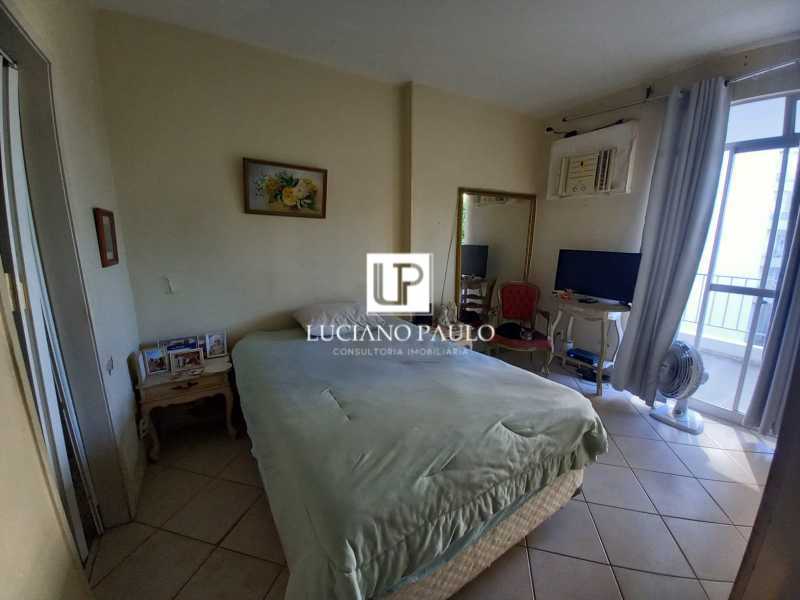 81574d87-4eef-49ab-a3e3-352ee5 - 12