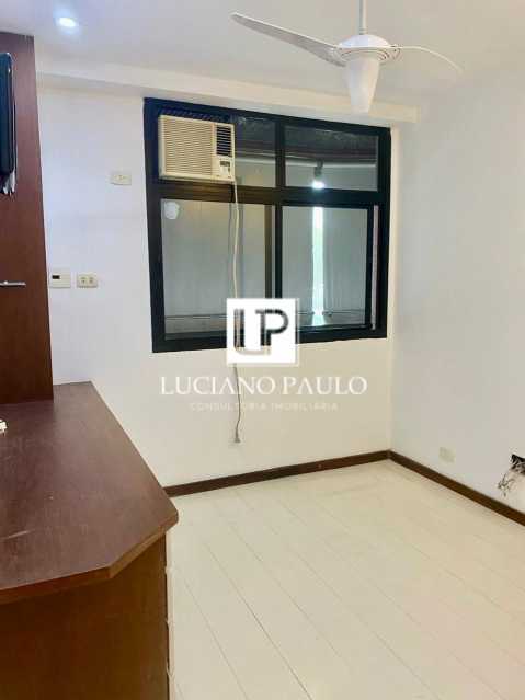 29c90c34-7bb1-49af-9061-1ad496 - 23