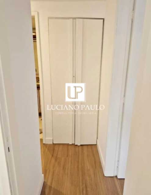 ´´ - 8