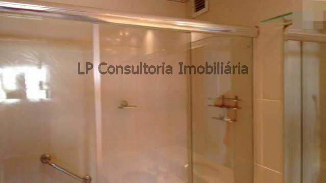 478512002735919 - 12