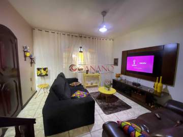 Ótima localização - Vendo Casa Triplex 3 Quartos Rua Mario Carpenter Abolição - BJCA30055