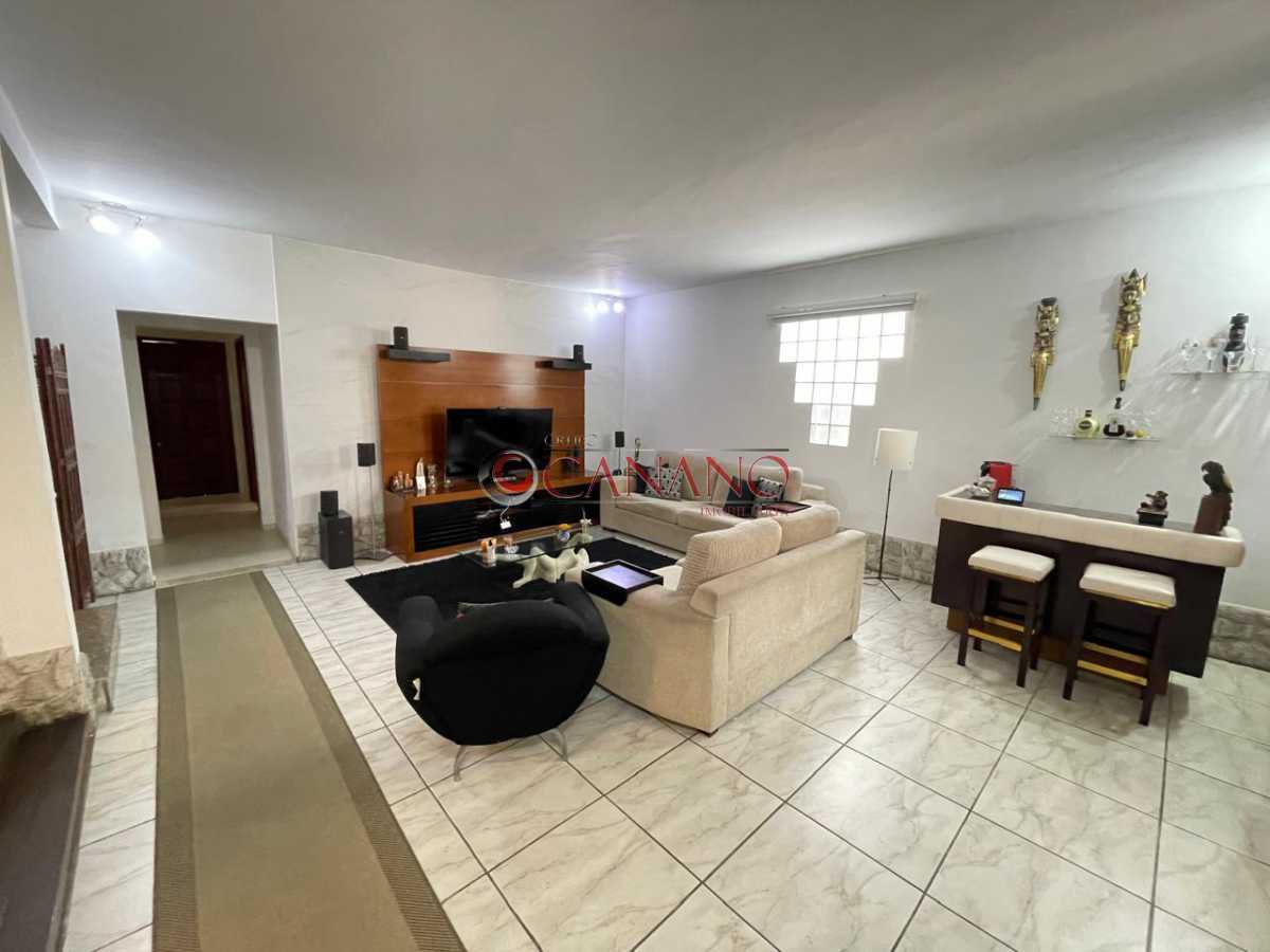 Conheça WhatsApp Image 2024-09-06 at 1 do imóvel - Vendo Casa Triplex 6 Quartos Meier - BJCA60012 - 2 WhatsApp Image 2024-09-06 at 1 - 2