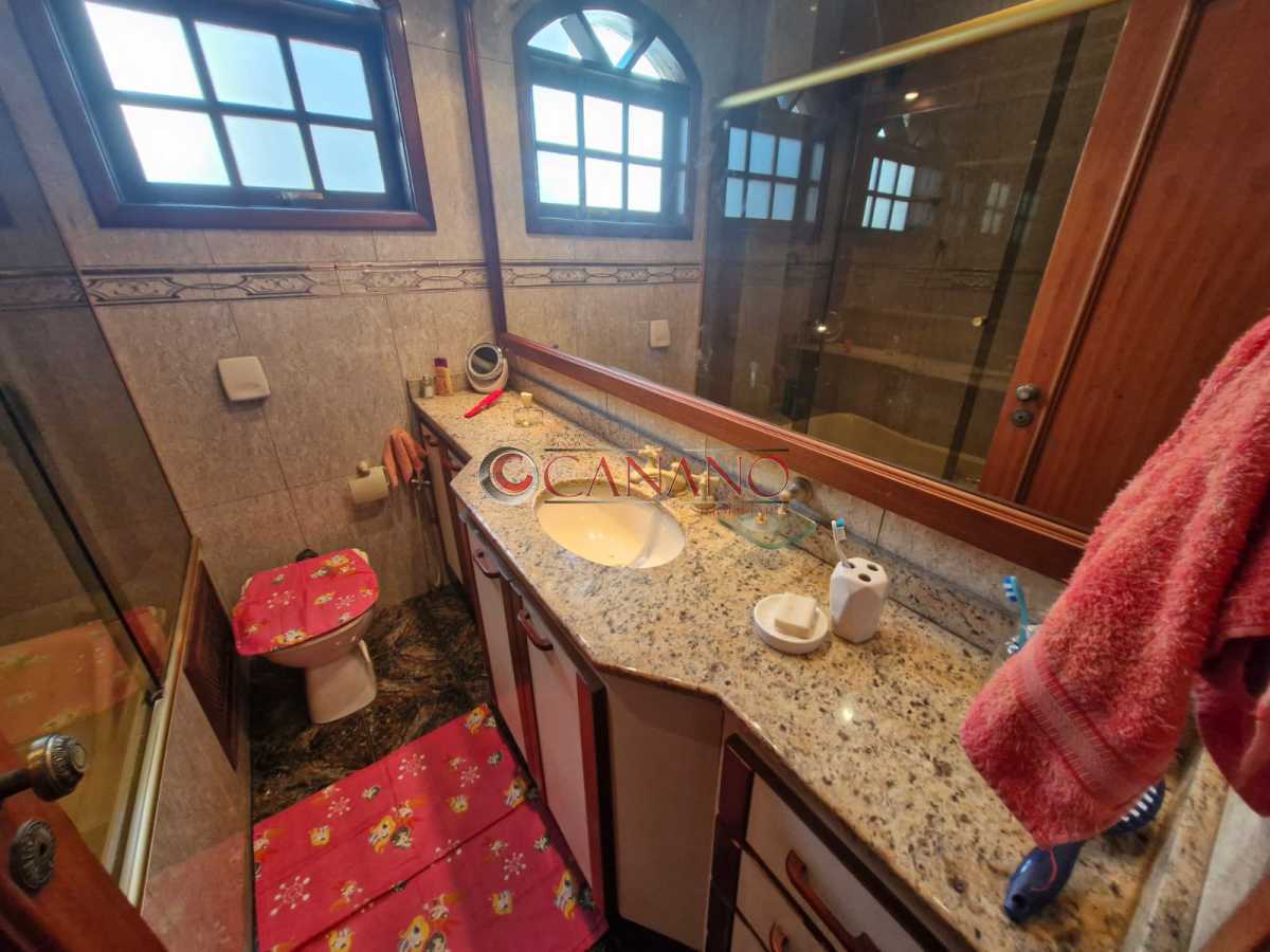 Conheça banheiro social Basilio de Bri do imóvel - Casa à venda Rua Basílio de Brito, Cachambi, Rio de Janeiro - R$ 1.200.000 - BJCA30086 - 12 banheiro social Basilio de Bri - 12
