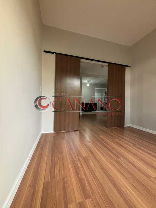 Conheça WhatsApp Image 2024-12-17 at 1 do imóvel - Vendo Apartamento 2 Quartos Reformado Méier Cachambi Rua Tenente Costa - BJAP21774 - 22 WhatsApp Image 2024-12-17 at 1 - 22