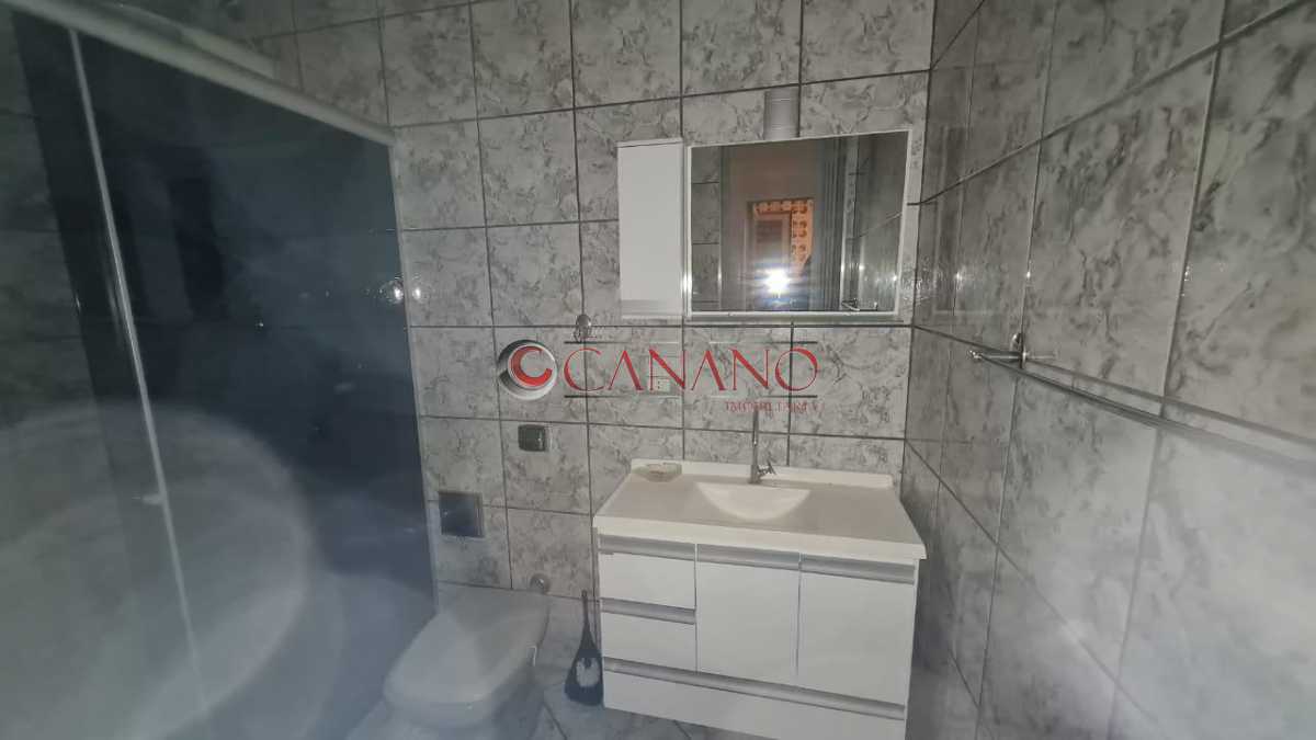 Conheça banheiro 1 SenadMourão Vieira do imóvel - Apartamento à venda Rua Senador Mourão Vieira, Ramos, Rio de Janeiro - R$ 335.000 - BJAP21810 - 15 banheiro 1 SenadMourão Vieira - 15