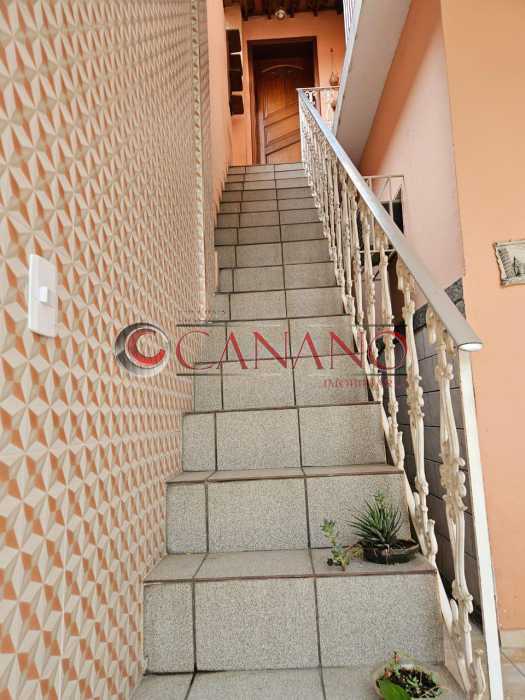Conheça escada Vinte e Quatro de Maio do imóvel - Apartamento à venda Rua Vinte e Quatro de Maio, Engenho Novo, Rio de Janeiro - R$ 300.000 - BJAP21813 - 19 escada Vinte e Quatro de Maio - 19