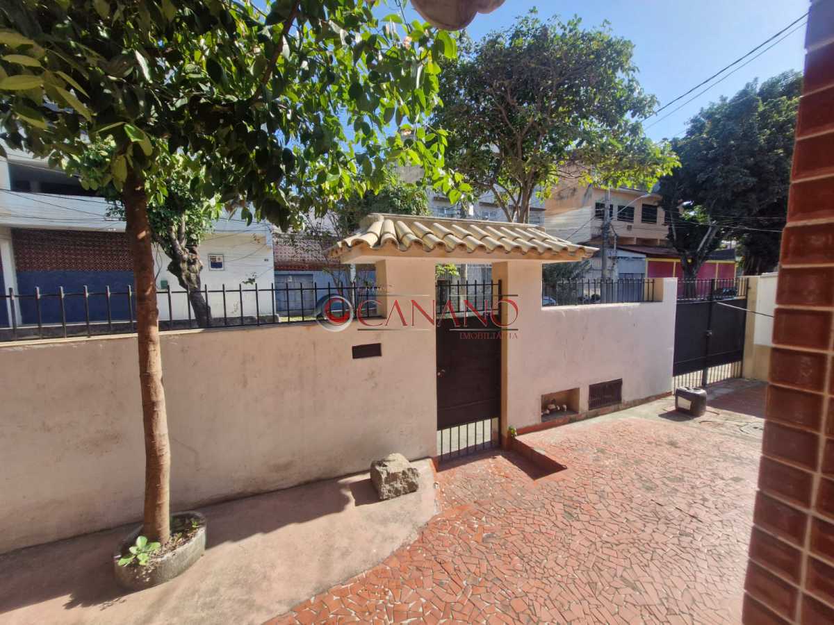 frente ProfessBoscoli 43 apt 1 - 20