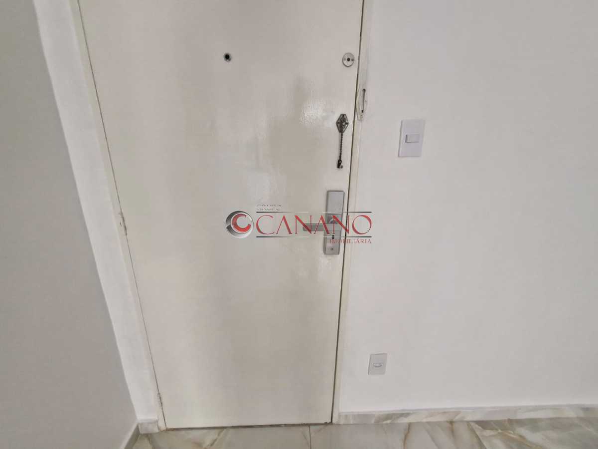 porta sala Moacir de Almeida 2 - 13