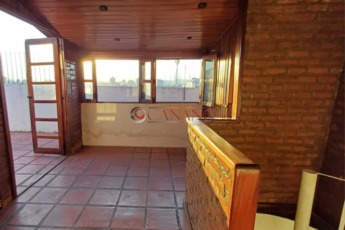 ante sala Cristóvão Colombo  - 12