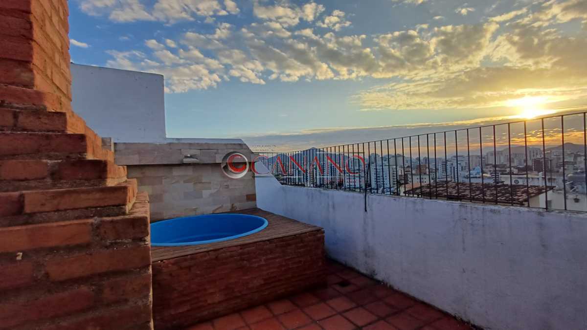 piscina Cristóvão Colombo 21 - 10