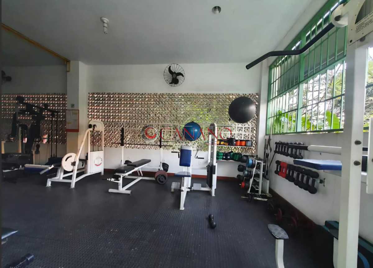 academia Paulo de Frontin 730  - 18