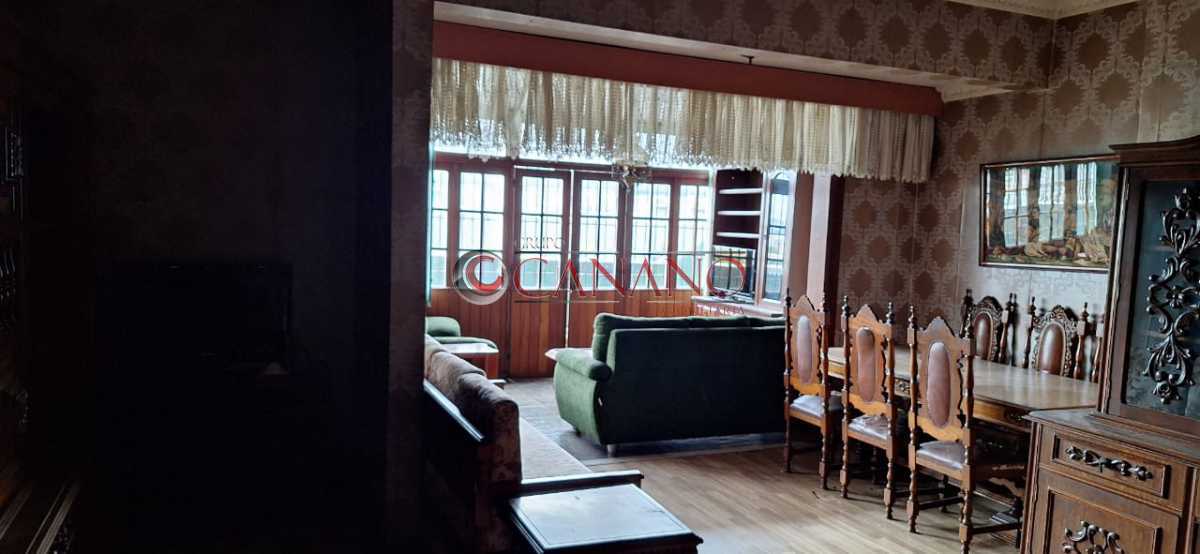 WhatsApp Image 2025-09-26 at 1 - 7