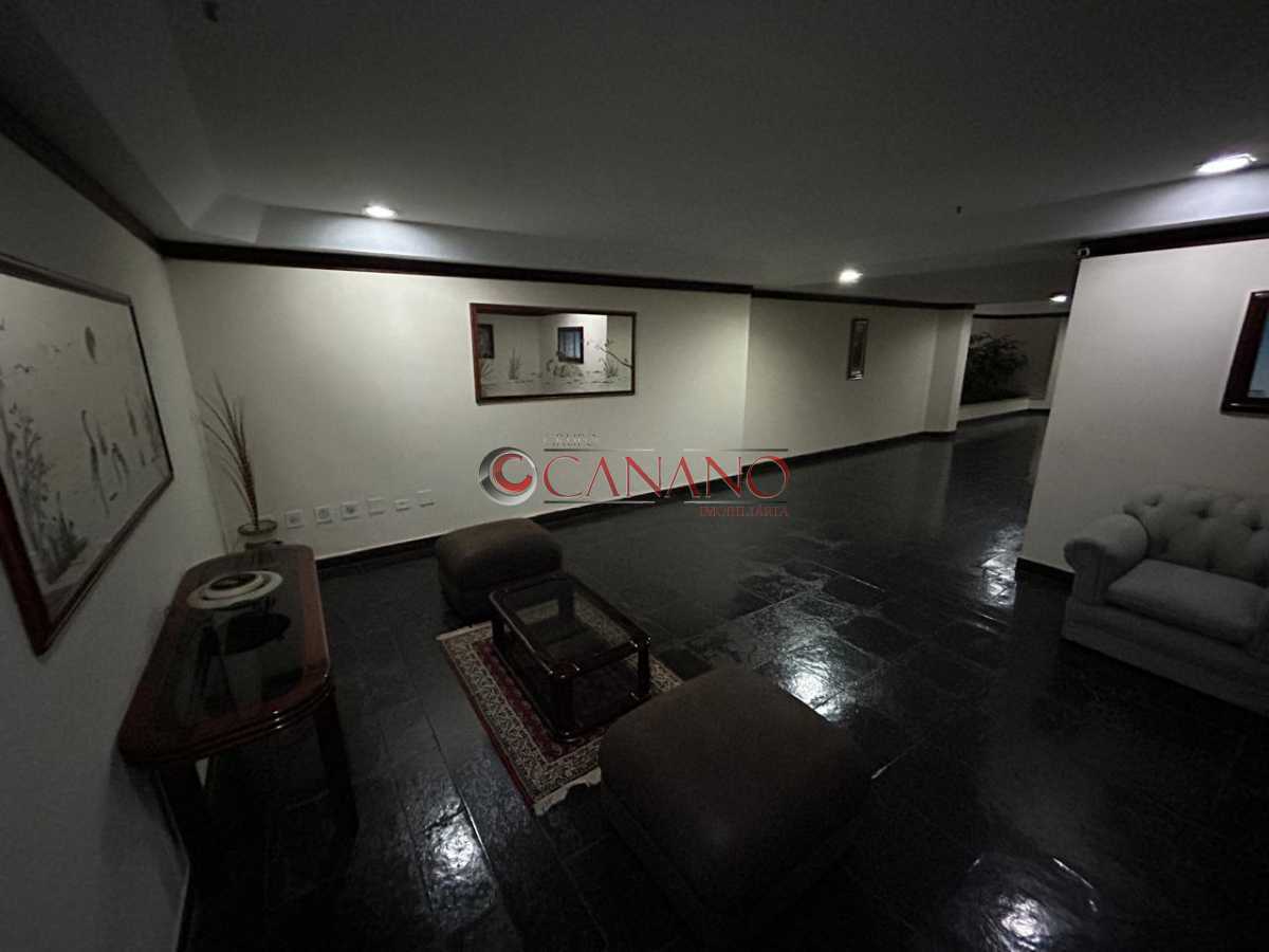 hall senab 393012 - 26