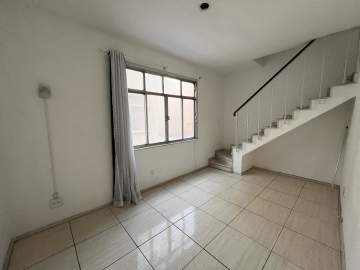 Imperdível - Casa Triplex Vila Condomínio 2 Quartos Vaga Méier - GCCN20040