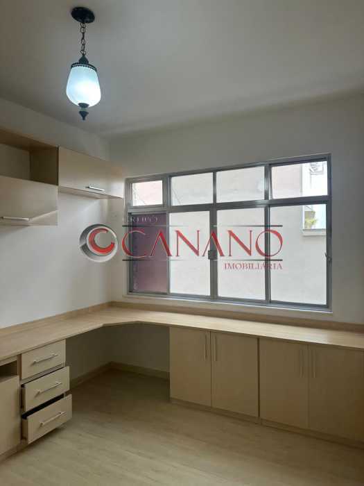 WhatsApp Image 2025-10-02 at 1 - 8