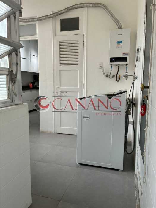 WhatsApp Image 2025-10-17 at 1 - 23