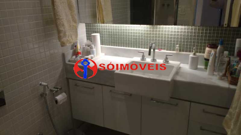 d7d02259e2cc485584bb_g - 13