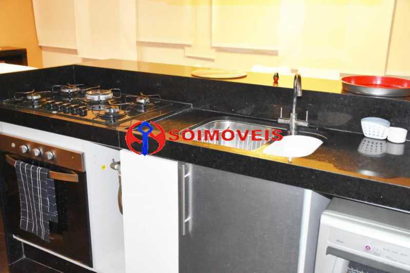 d81ef950b67e9387cd00be71701a0b - 27