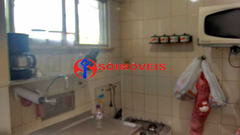 7467a25b-1a88-412b-b472-48aa6d - 12