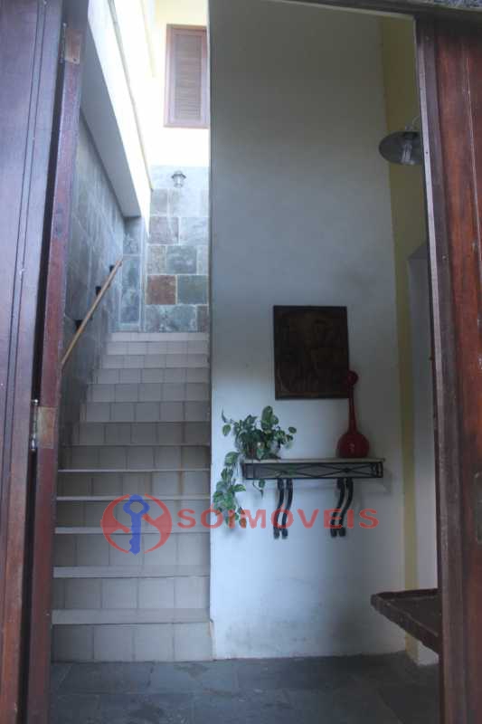 Conheça entrada 1 do imóvel - Casa Cosme Velho - LBCA40013 - 21 entrada 1 - 21