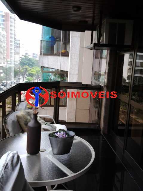 5330_G1466447819 - 1