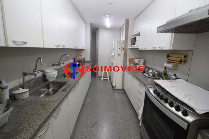 27e05623-5f9a-4b81-9818-ad3dd6 - 12