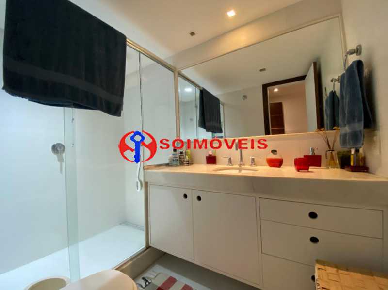 b618df63-f533-4c4a-831c-94e3f3 - 24