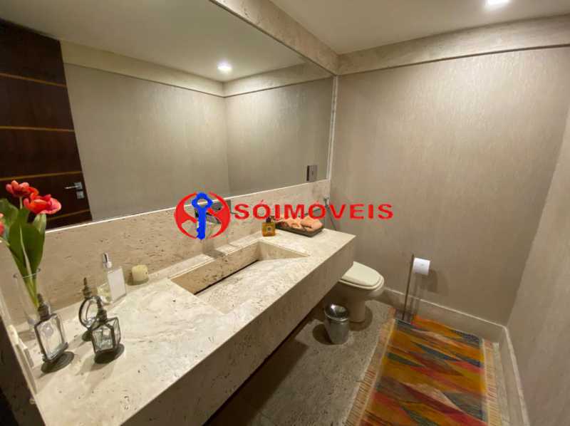 2fba8974-d69f-41eb-99a3-c0a789 - 15