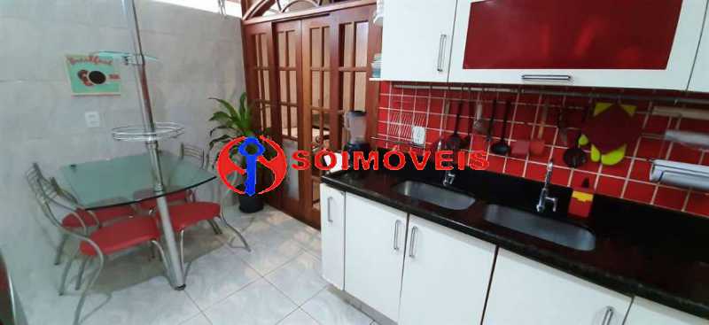 d3897d707e0c2966d90f4b2f48d843 - 12