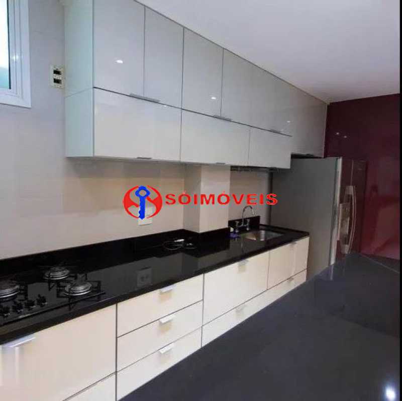 f8ca2d94bc50254299a284ea3dd776 - 16