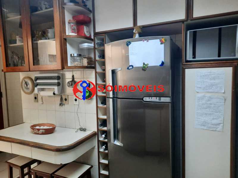 2b790563-76bf-4236-81a0-febf73 - 25