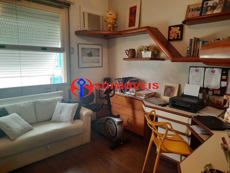 b4c18419-7fcf-4882-ade7-eed261 - 14