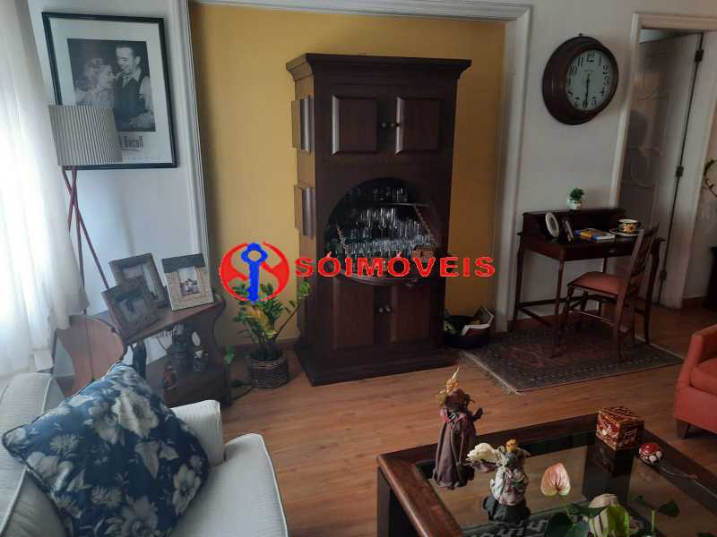 e6777442-7b76-4200-9a43-c2e69f - 5