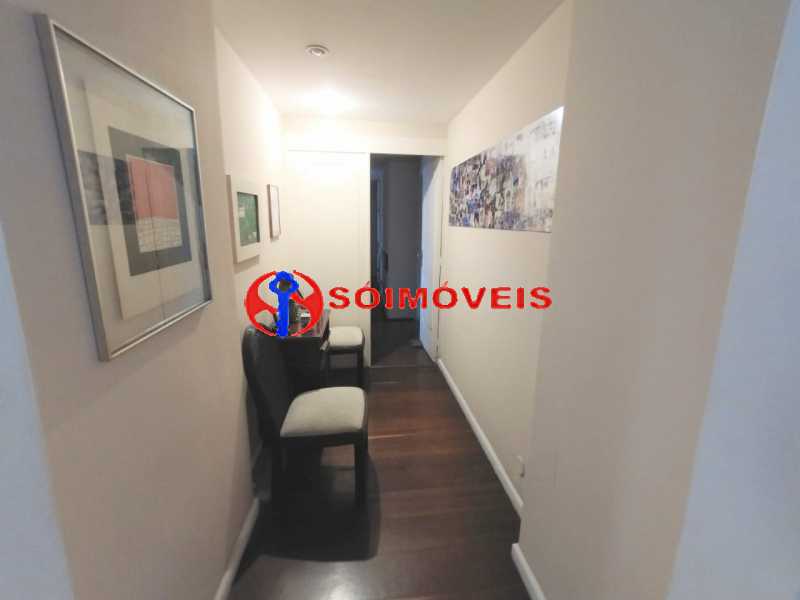 WhatsApp Image 2021-12-07 at 1 - 14