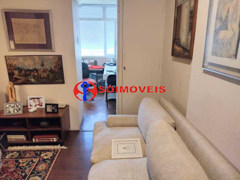 WhatsApp Image 2021-12-07 at 1 - 20