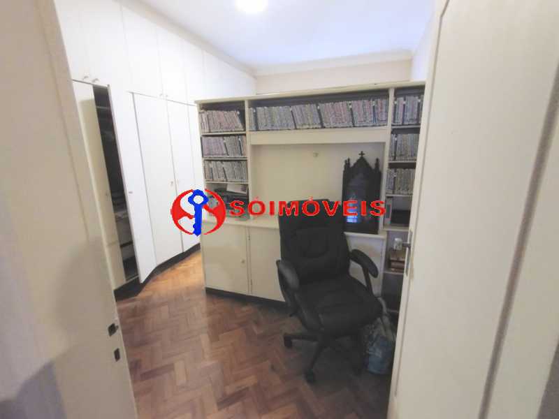 WhatsApp Image 2021-12-07 at 1 - 24