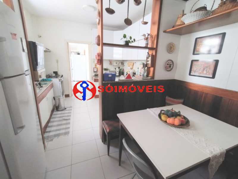 WhatsApp Image 2021-12-07 at 1 - 28