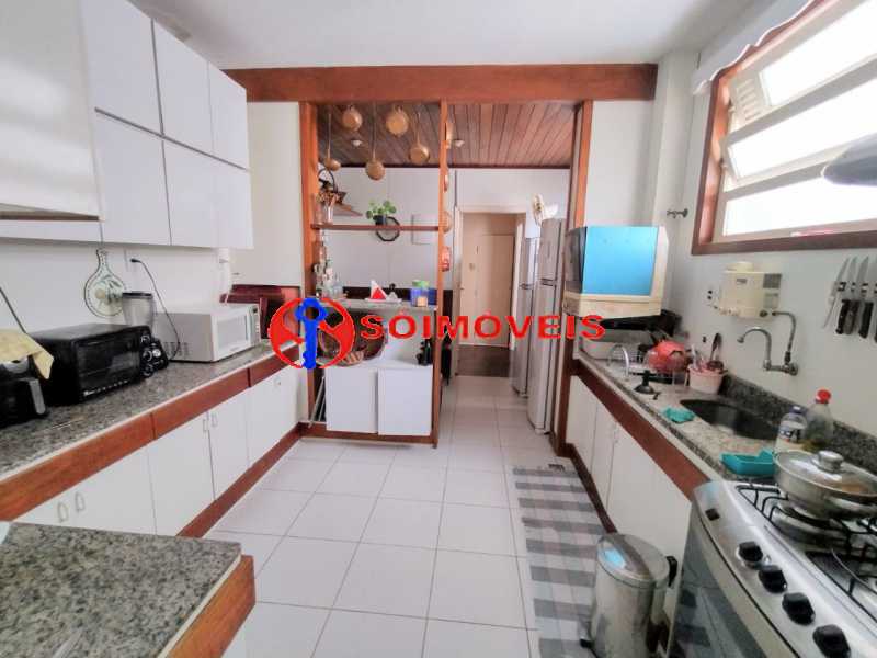 WhatsApp Image 2021-12-07 at 1 - 29