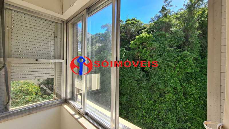 WhatsApp Image 2021-12-27 at 1 - 2