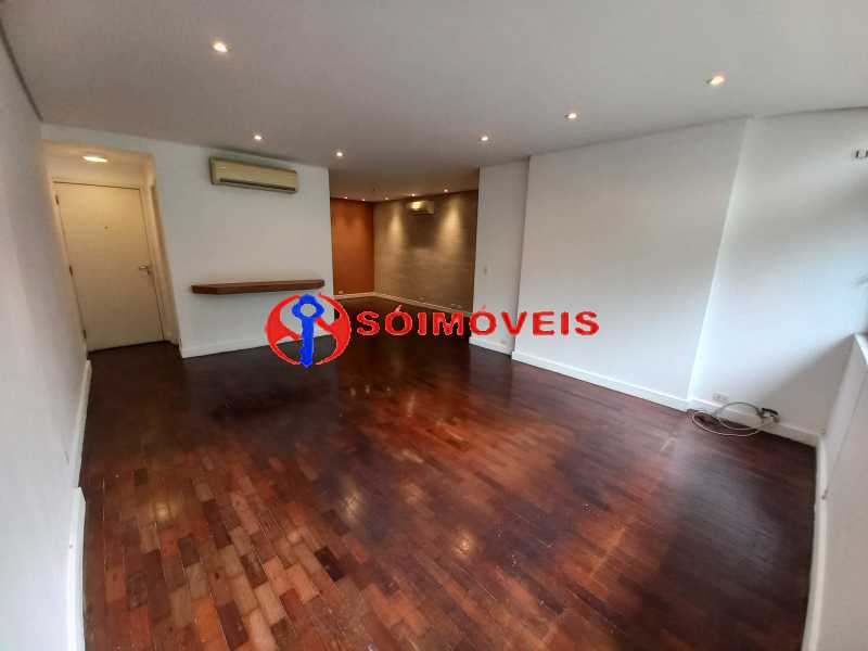 Conheça SALÃO_2 do imóvel - EXCELENTE IMÓVEL EM PRÉDIO REQUISITADO DO LEBLON. 130 M2, 4 QUARTOS, SUÍTE, DEPENDÊNCIAS, 1 VAGA ESCRITURADA. - LBAP42100 - 3 SALÃO_2 - 3