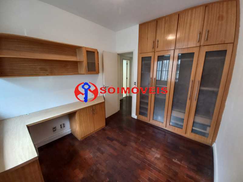Conheça QUARTO 3_2 do imóvel - EXCELENTE IMÓVEL EM PRÉDIO REQUISITADO DO LEBLON. 130 M2, 4 QUARTOS, SUÍTE, DEPENDÊNCIAS, 1 VAGA ESCRITURADA. - LBAP42100 - 16 QUARTO 3_2 - 16