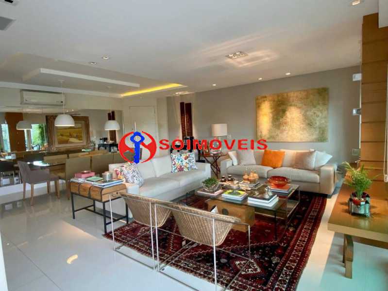 WhatsApp Image 2022-01-25 at 1 - 7