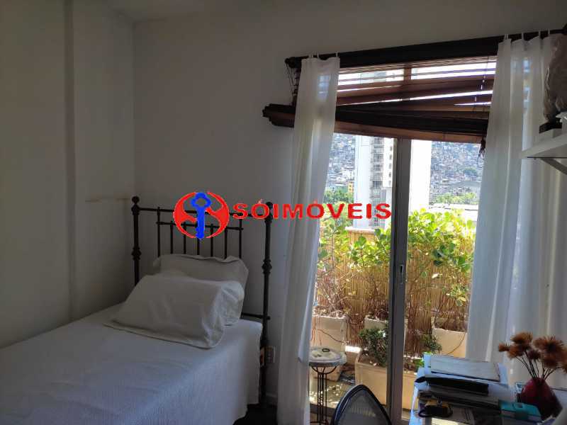 Conheça 43153972-bac7-4498-bbe2-bbfad7 do imóvel - São Conrado, salão, 03 quartos sendo uma suíte, banheiro social, copa cozinha, dependências, 02 vagas na escritura. - LBAP35268 - 20 43153972-bac7-4498-bbe2-bbfad7 - 20