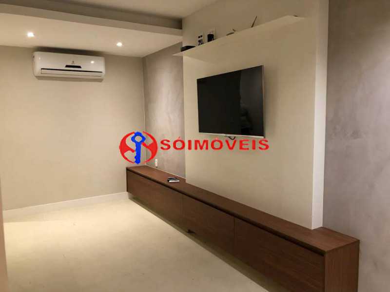 a0816ca3a8d82ee72ef1b6246ae6e9 - 16