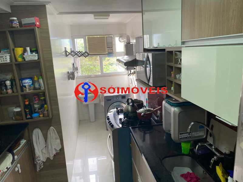 e826b6c3-250a-4089-97c9-c5c676 - 17