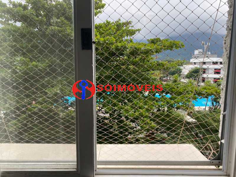 f3e76f3a-74be-4a33-9d34-5837d8 - 12